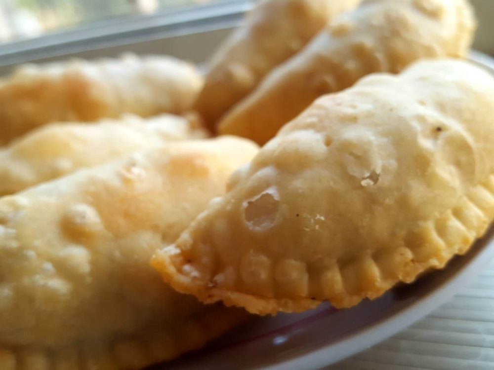 Dry Desi Ghee Mava Gujiya