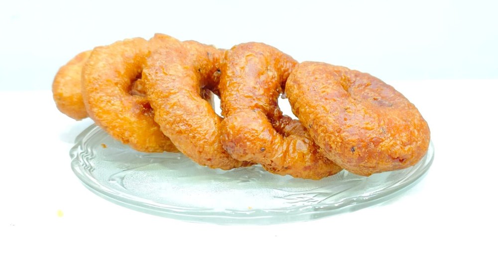 Light Flavour Of Cardamom Jaggery Athirasam Sweet, Packaging Size: Medium