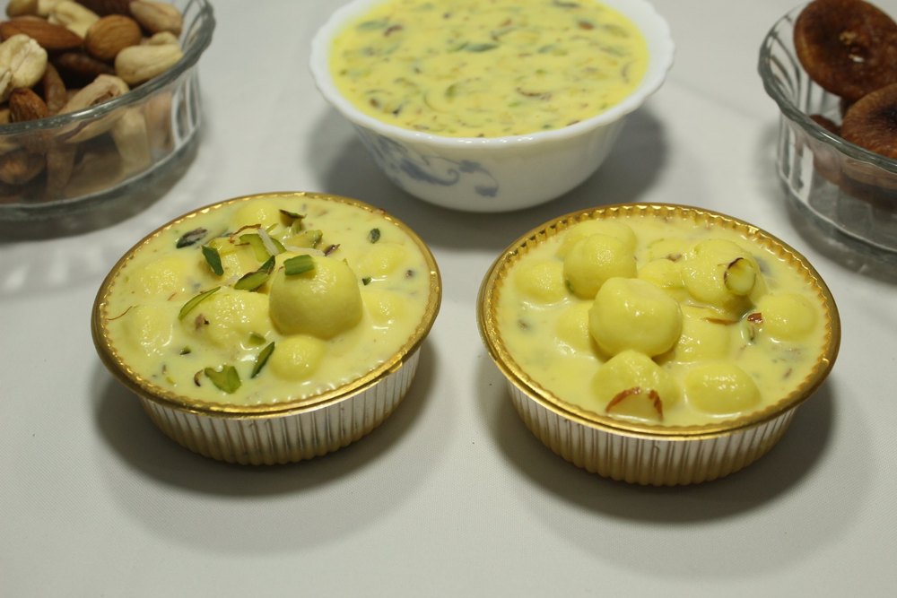 Milk Sweet Angur Rabdi, Size Available: Regular, Packaging Type: Loose Packing
