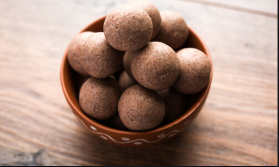 Food net Desi Ghee Finger Millet / Ragi Laddu, Packaging Type: Ppbox
