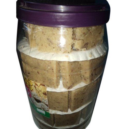 Royal Sweets Coconut Barfi, Packaging Type: Jar, Packaging Size: 40-80 Pcs