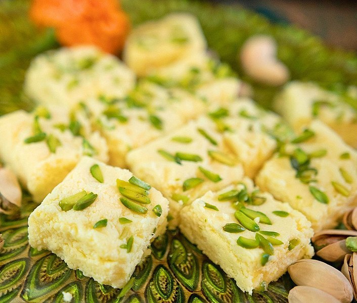 Milk Doodh Pista Barfi