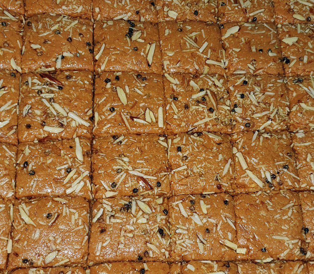 KK Kitchen 100 Percent Besan Burfi, Packaging Size: 1 Kg, Packaging Type: Good Packing