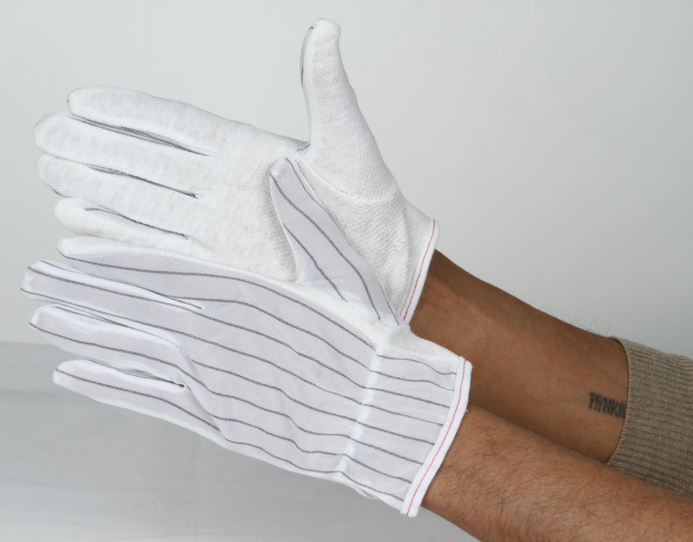 White ESD PVC Dotted Gloves, For Electronics Manufacturing, Size: Large