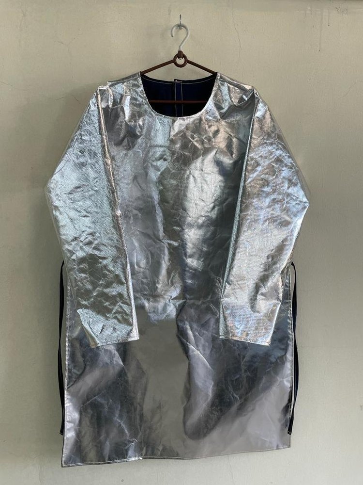 Aluminized Apron With Sleeves