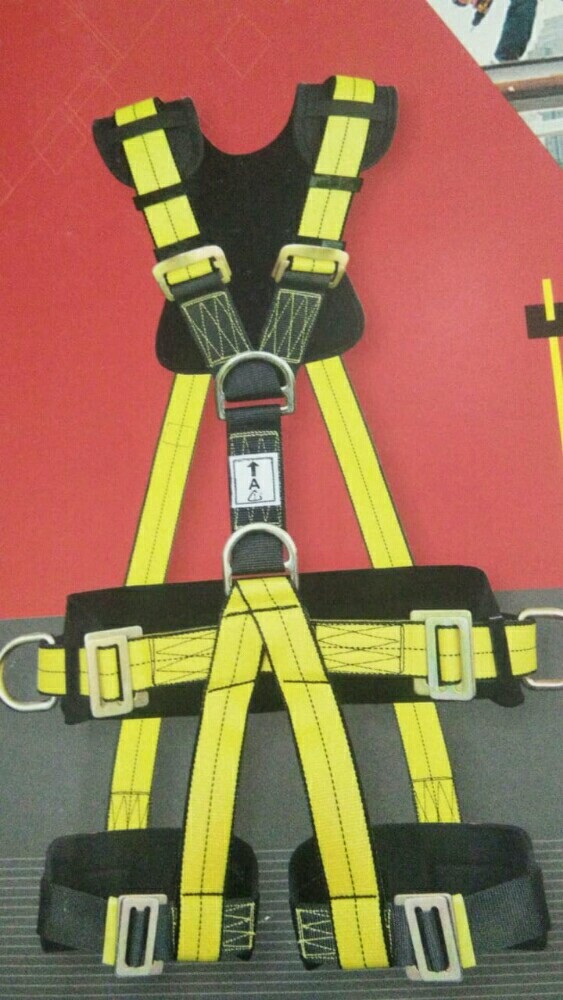 Nylon Yellow Full Body Harness Safety Belt, for Construction & Fall Protection