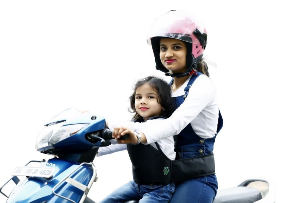 Black Kids Safety Belt For Two Wheeler, For Fall Protection