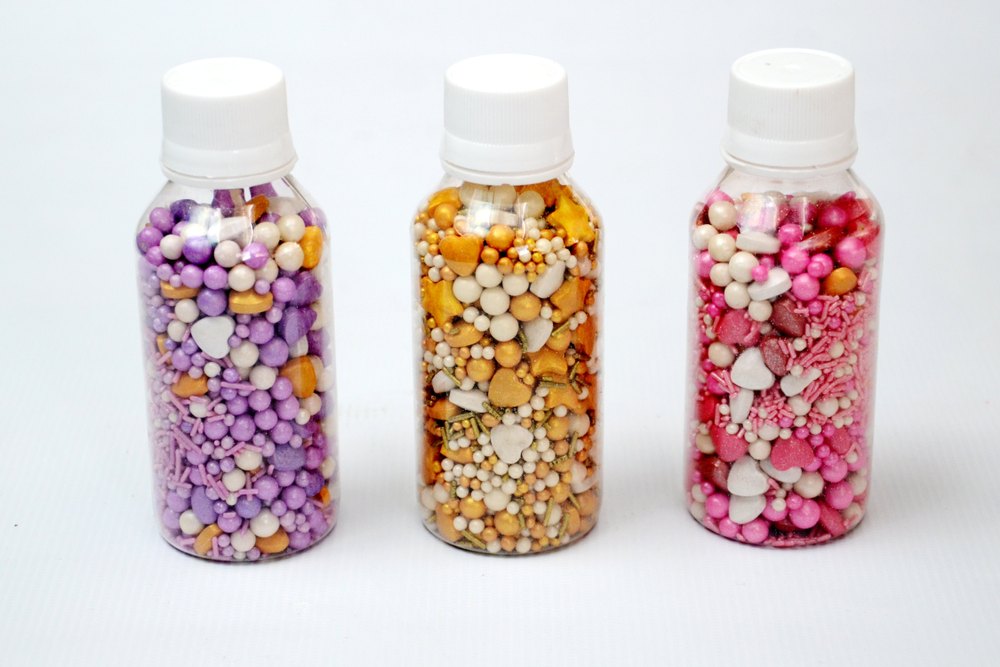 1 kg Sweet Cake Decoration Sprinkles, For Bakery, Packaging Size: Plastic