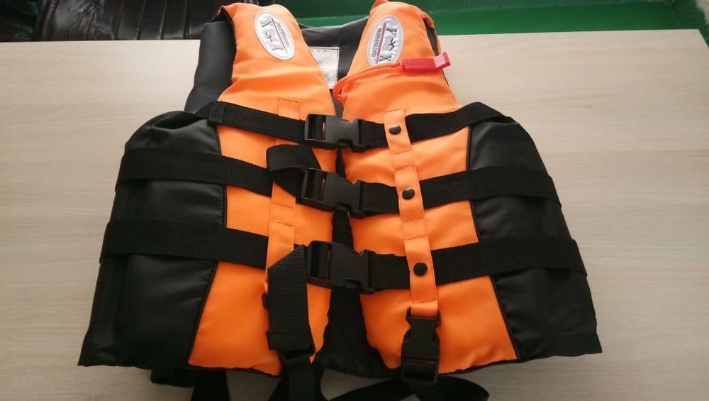 DETCO Polyethylene Foam Life Jacket, For Sea Patrolling, Size: Medium