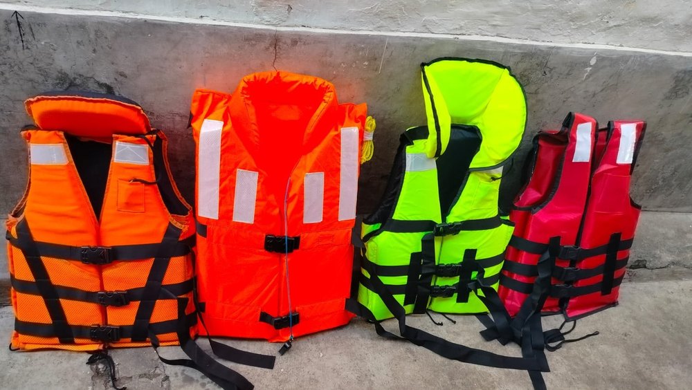 Nylon Orange Life Jacket, For Sea Patrolling
