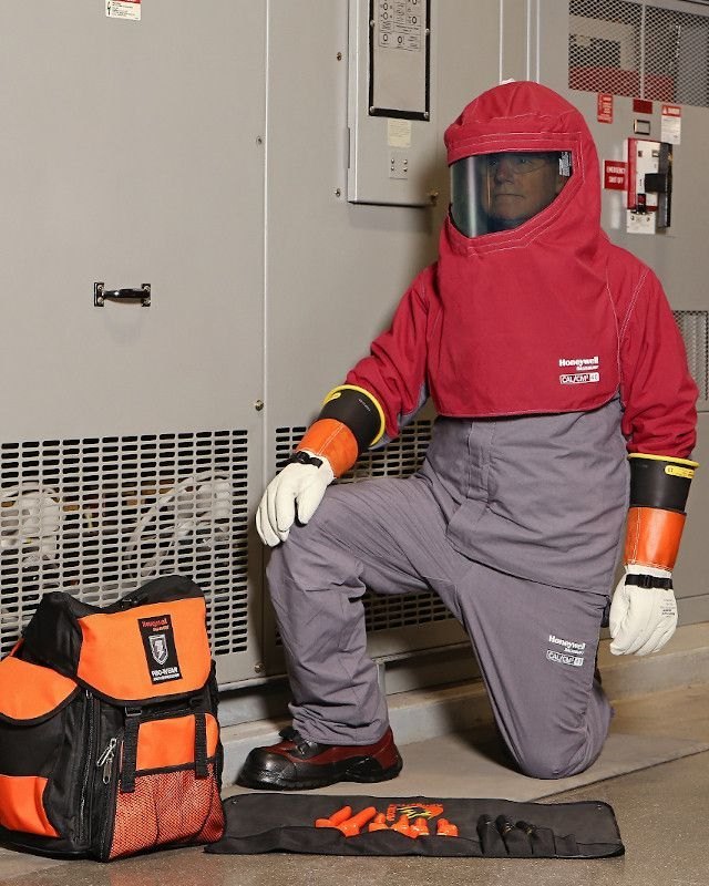 Jackets & Coats Blue Honeywell Arc Flash Suit 25 Cal, For Safety, Model Name/Number: INKCP25