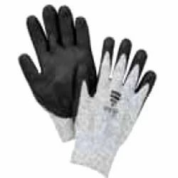 Dyneema Glove
