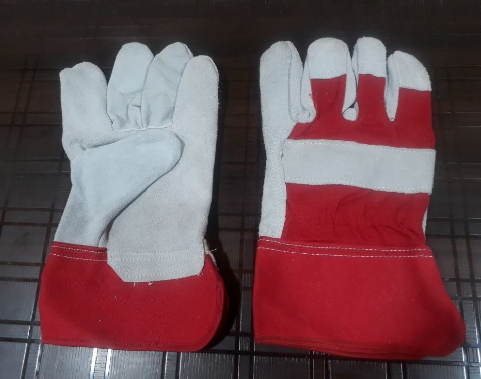 Unisex Split Canadian Leather Hand Gloves, 6-10 Inches, Finger Type: Full Fingered