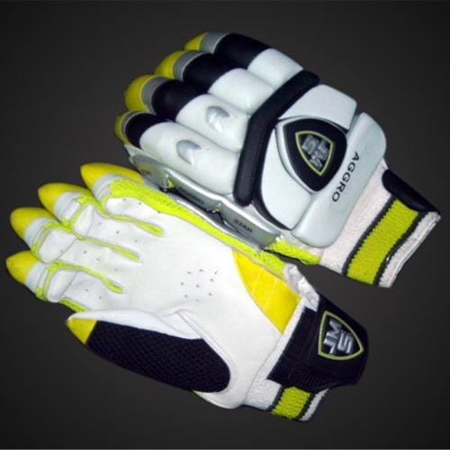 Strap White Batting Gloves Aggro