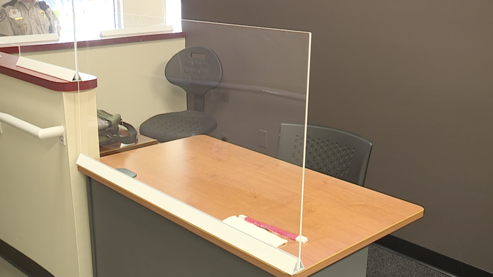Covid Partition, For Safety Purpose, Visor Thickness: 6 Mm