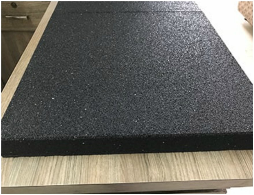 Black Square And Interlocking Ballistic Tiles, For Shooting Ranges, Size: 20 * 20 And 21 * 42