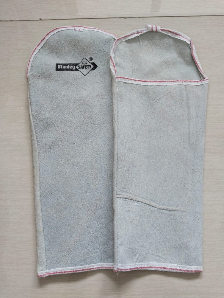 Gray Leather Welding Hand Sleeves, For Safety, Size: Midium