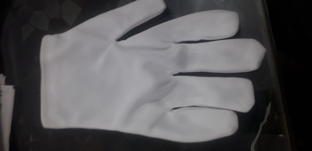 White Lint Free Gloves
