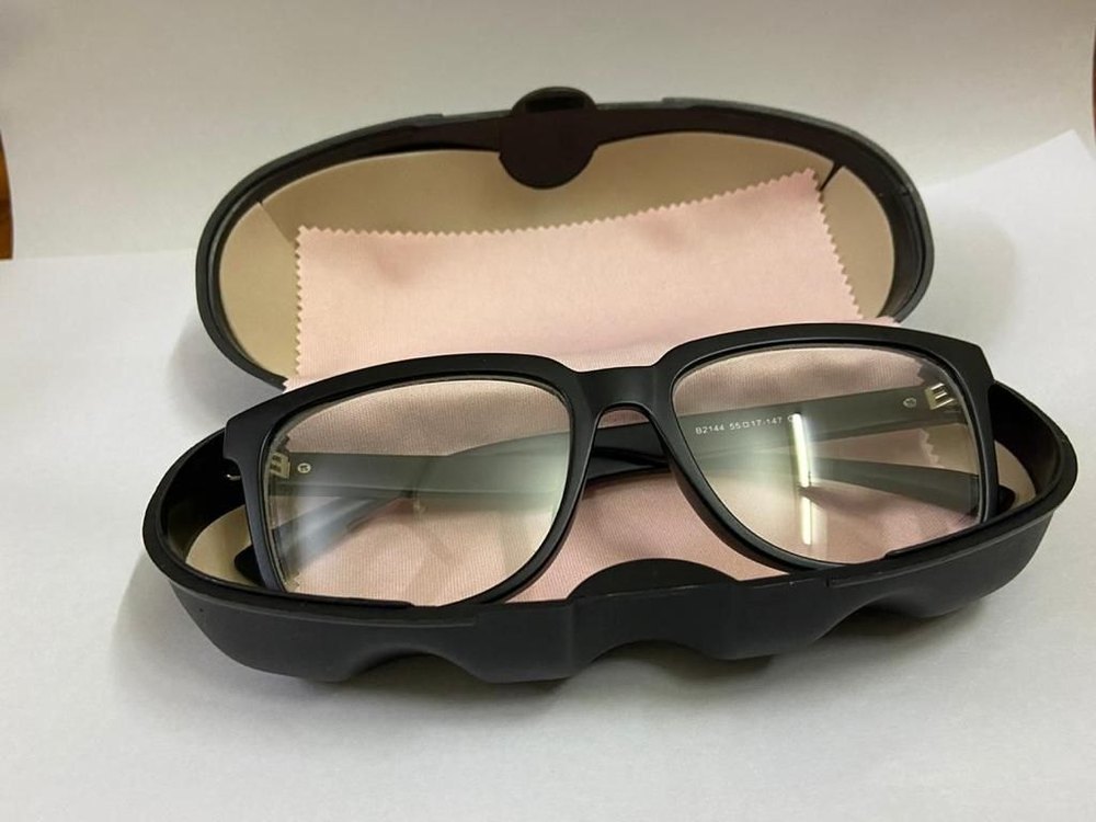 Acrylic Glass Lead Goggles