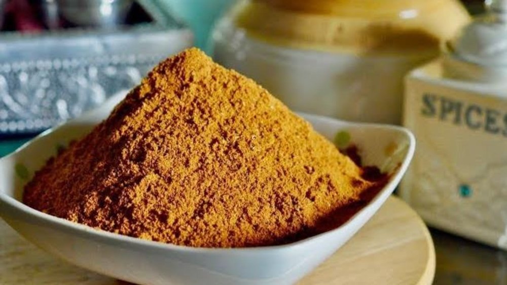Thakur Meat Masala Powder, Packaging Size: 1 kg, Packaging Type: Packets