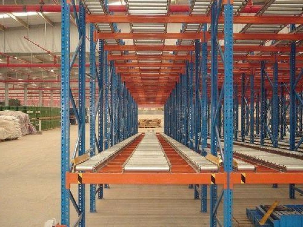 Mild Steel Free Standing Unit Gravity Flow Pallet Rack, For Warehouse
