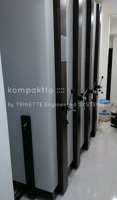 Mobile Compactor Storage System