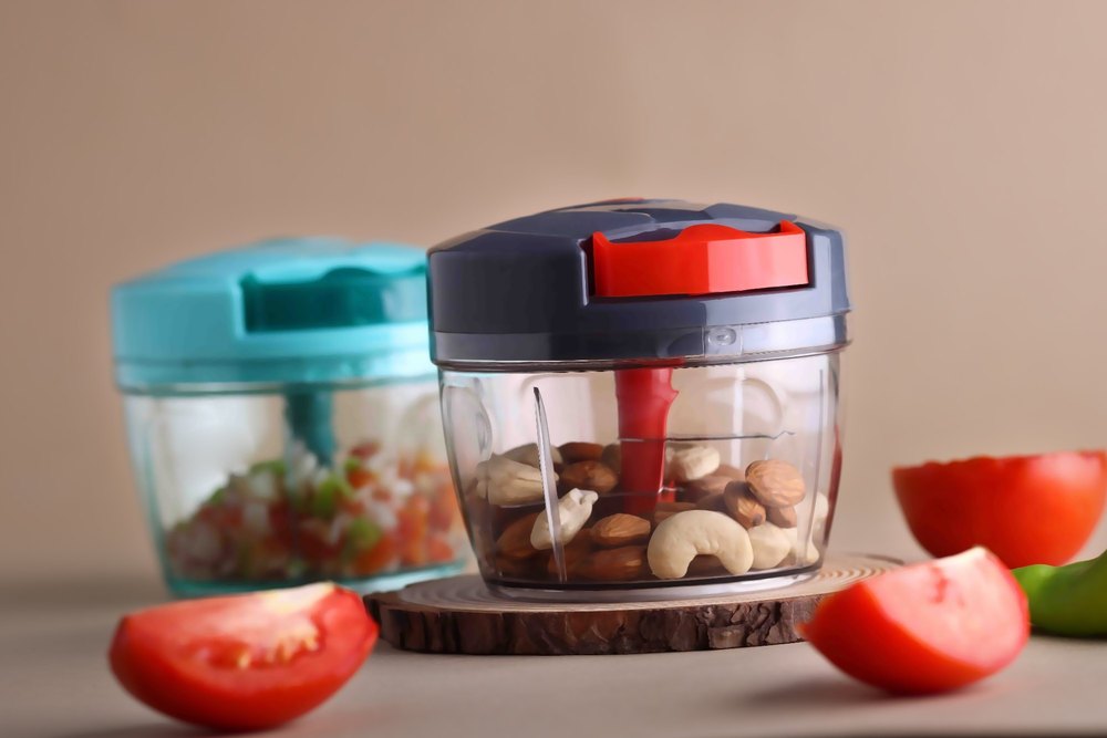 Plastic Multicolor Mini Pull Handy Chopper, For Kitchen Cutter