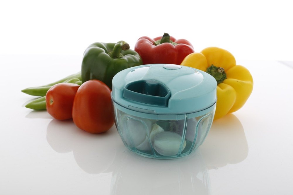 Plastic Blue 650 ml Mini Food Chopper, For Kitchen