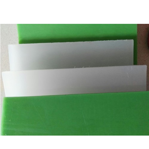 White And Green PP Leather Cutting Board, Dimension/Size: 1000 X 2000 And 1200 X 2400 Mm