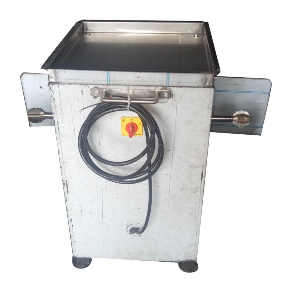 For Commercial Stainless Steel Coconut Grating Machine, 150 kg/ Hour