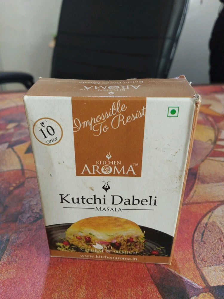 Kitchen Aroma Kutchi Dabeli Masala, Packaging Type: Box