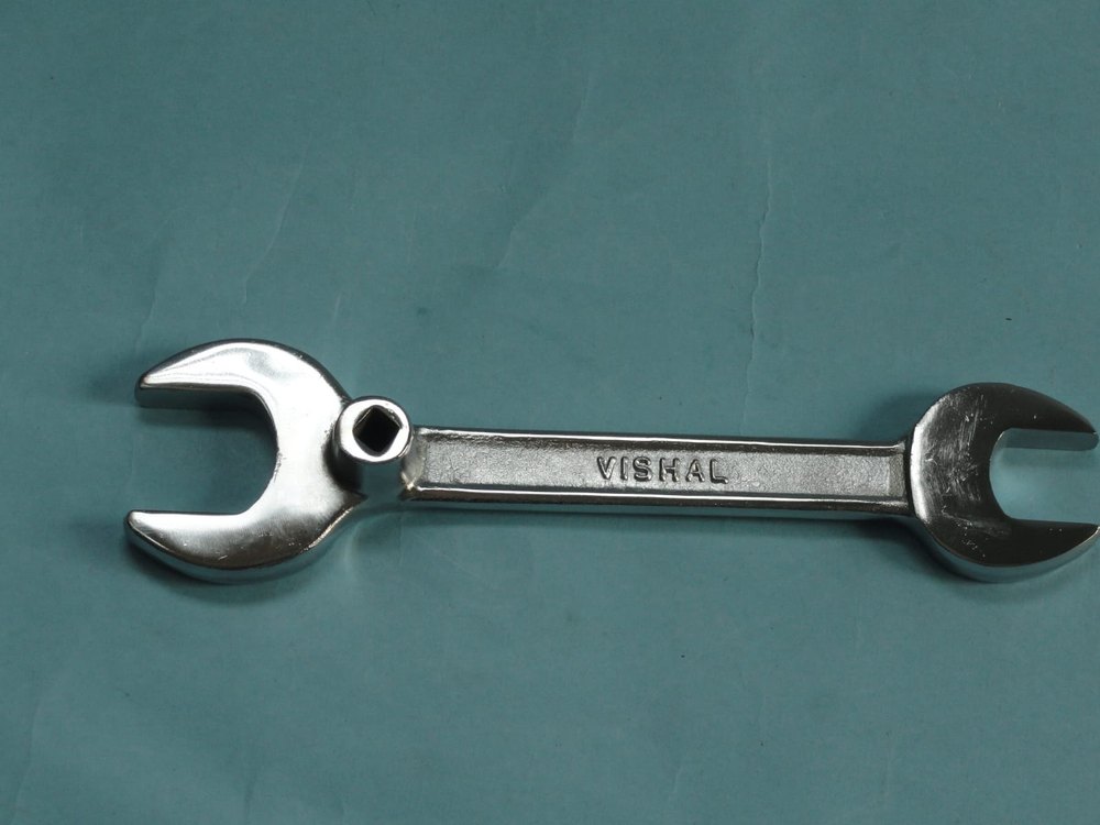 Stainless Steel Oxygen Cylinder Key, For Hospital