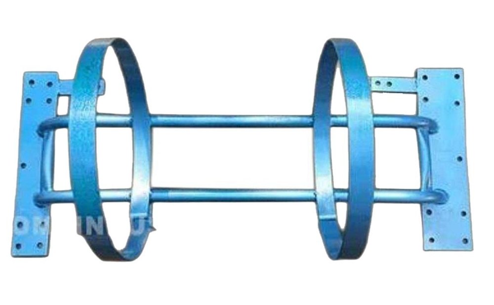 Mild Steel Cng Cylinder Stand For Cars, For Industrial, Size: 4 Feet
