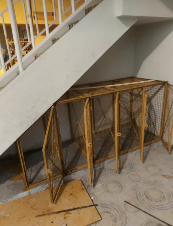 MS Gas Cylinder Frame, For Home