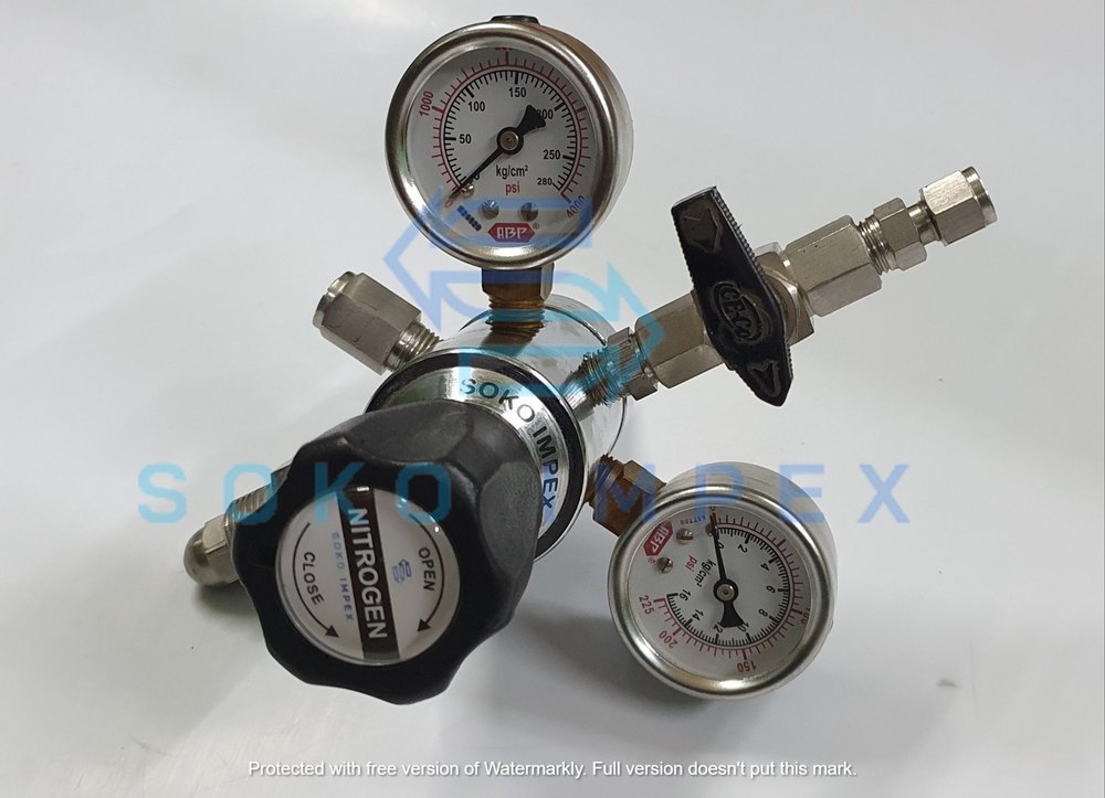 Soko Impex Stainless Steel Double Stage Nitrogen Gas Pressure Regulator, For Industrial