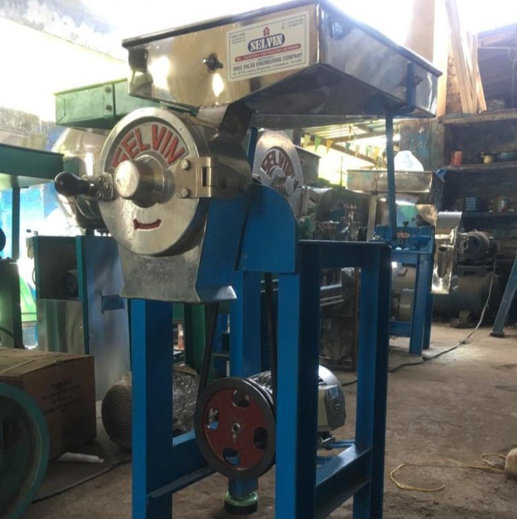 Stainless Steel, Mild Steel Pulverizer Gravy Machine, Capacity: 15 To 20 kg Per Hour