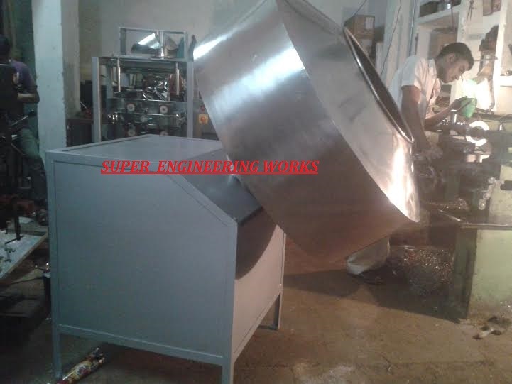 White Stainless Steel Coating Pan Handa Mixer, Capacity: 8 To 10 Kg
