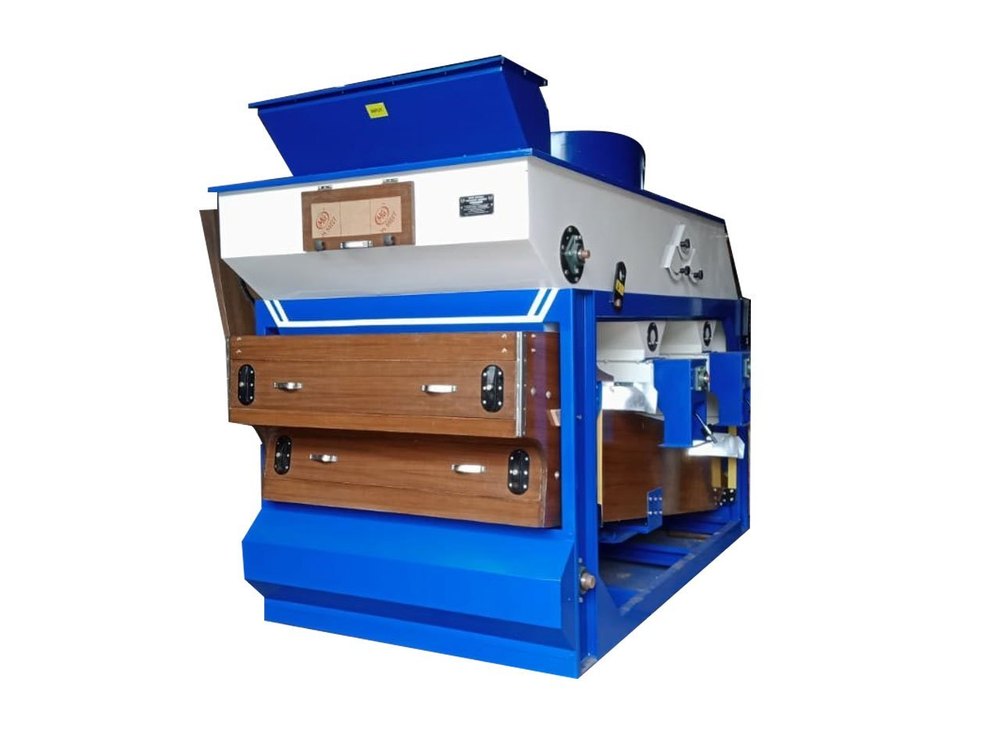 Pre Cleaner Cum Grader Machine, Capacity: 2 Ton Per Hour