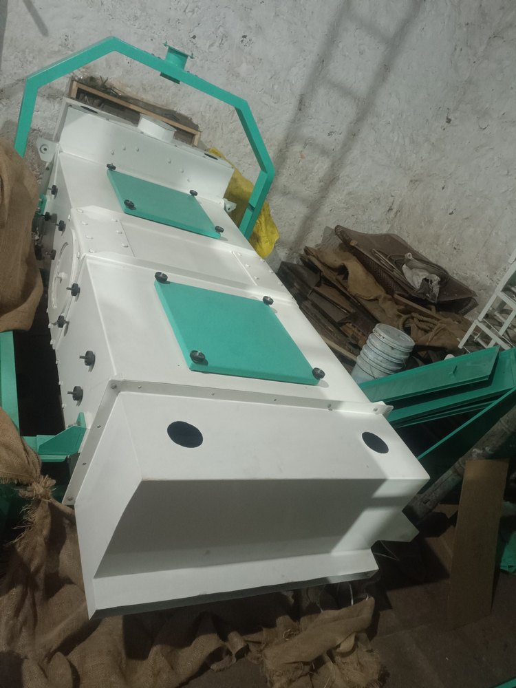 FRP Automatic Vibro Classifier Machine, Capacity: 3500 -4000 kg / Hour, Size: 2 Meter