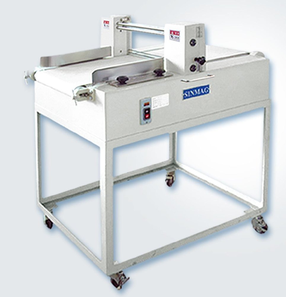 Semi-Automatic HS-3 0.42kW Stainless Steel SINMAG Horizontal Cake Slicer