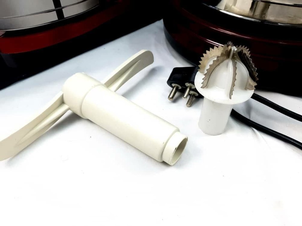 Stainless Steel gohul table top wet grinder, For Personal, mern red