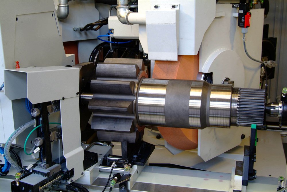Modern Cylindrical Grinder