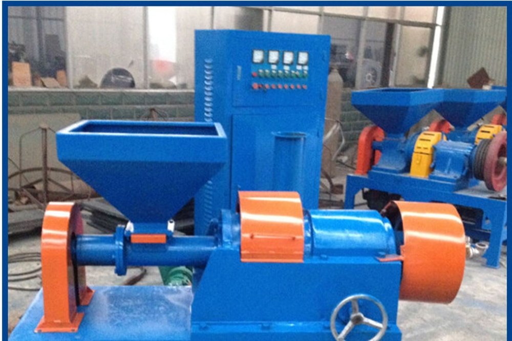 18 x 18 x 30 inch Rubber Grinder Mill Machine