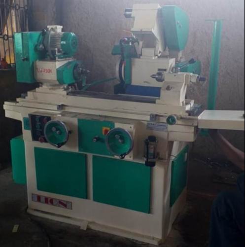 Hydraulic Cylinderical Grinding machine