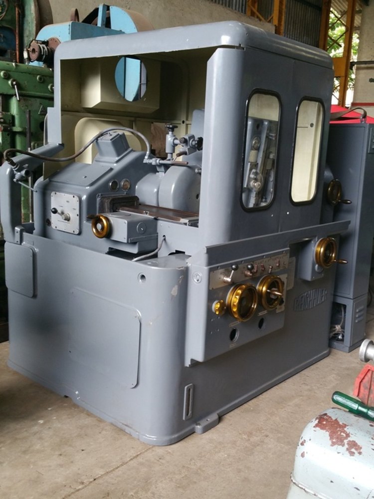 Reishauer Make Gear Grinding Machine