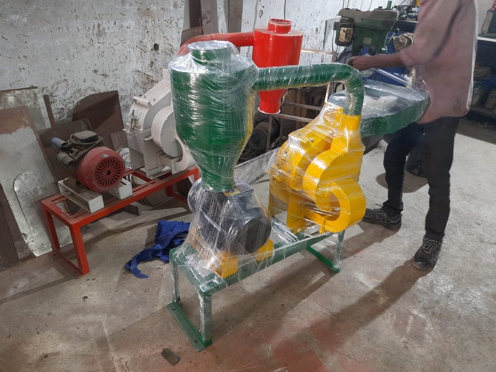 Mild Steel 3hp Hammer Pulverizer, For Industrial