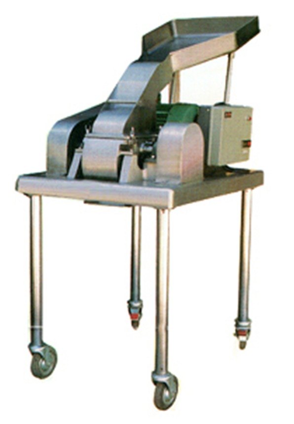 Stainless Steel Communiting Mill Machine, Model Name/Number: Pnp Fm-iii
