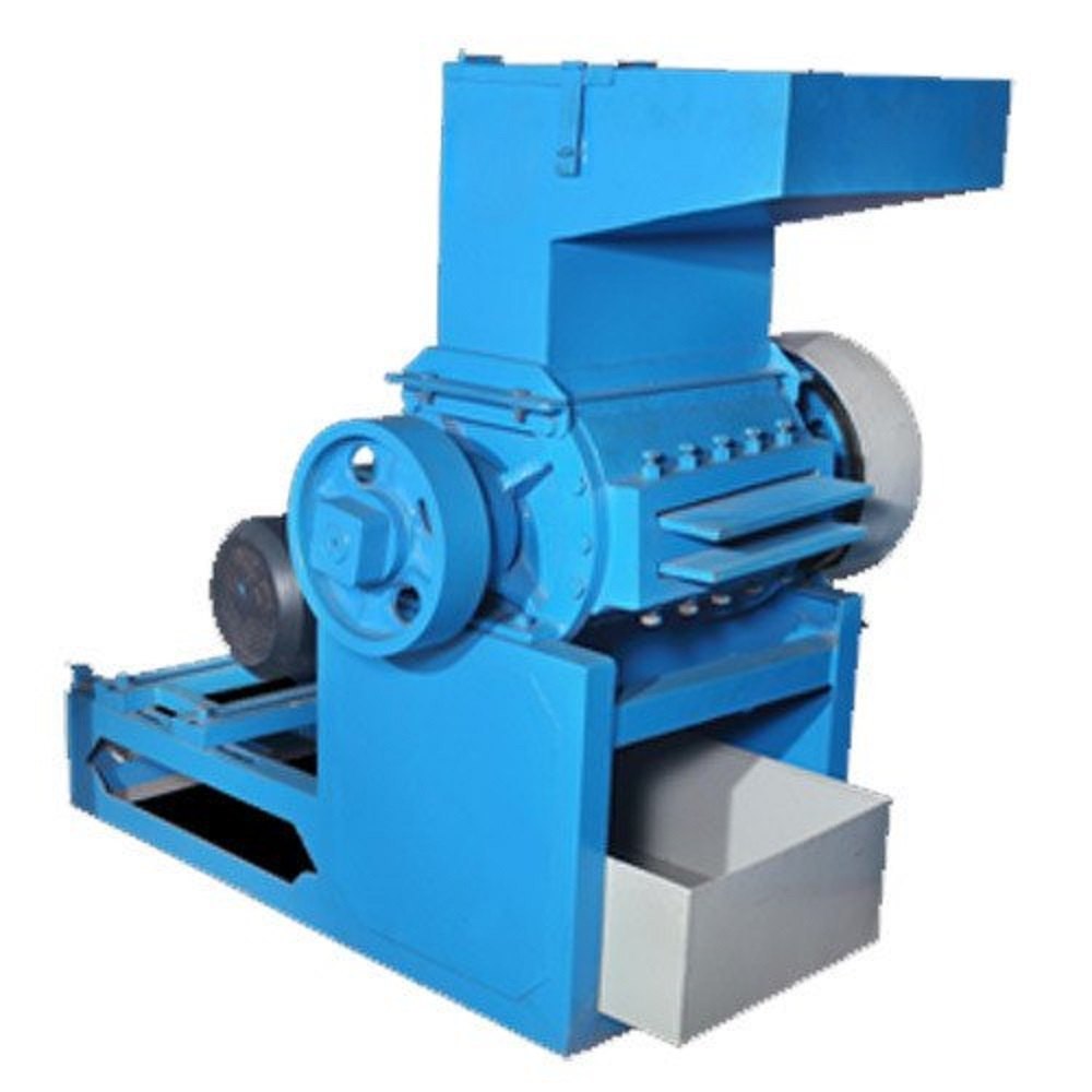 Plastic Grinding Machines, Blade Size: 200 mm, Capacity: 200 Kg Per Hour