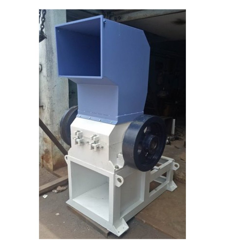 Semi-Automatic Mild Steel Plastic Scrap Grinder Machine, Capacity: 2000 kg