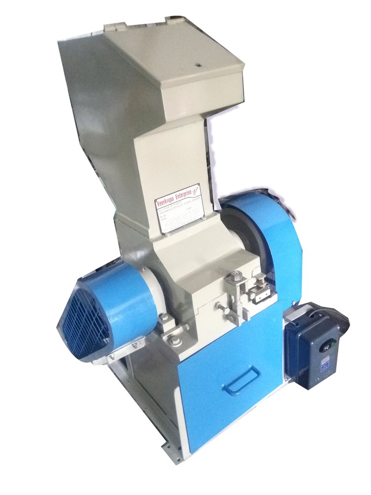 Automatic Pet Bottle Grinding Machine, Capacity: 50 kg/Hour